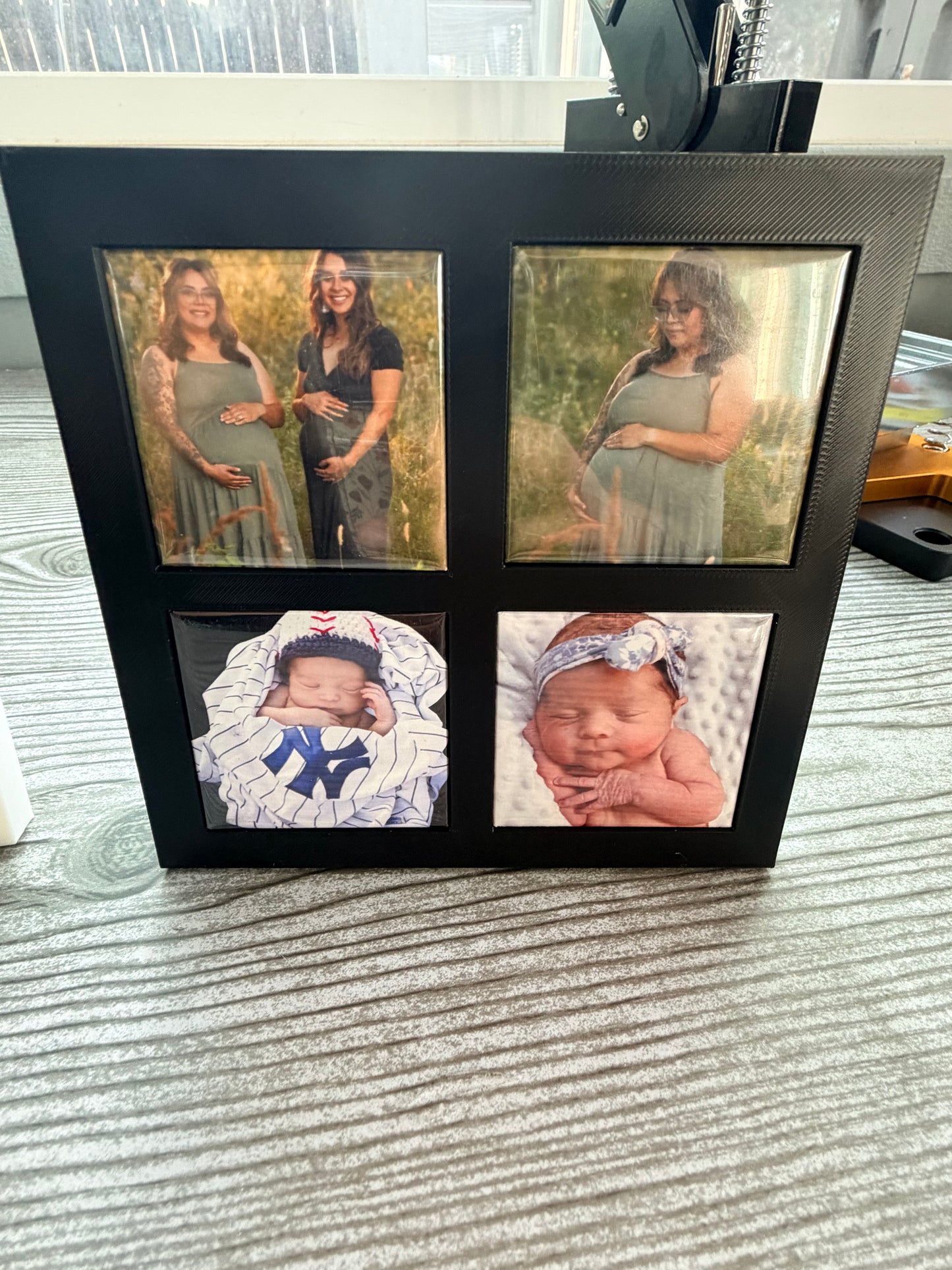 4 Photo Magnet Frame